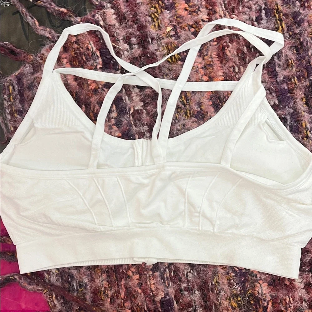 Bundle of 3 lounge bras - Picture 6 of 8